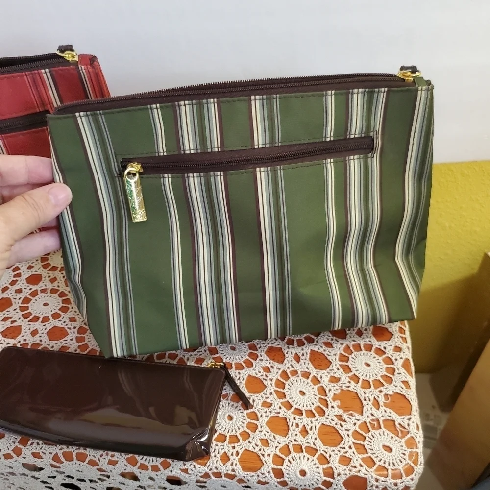 Estee Lauder Makeup bag bundle